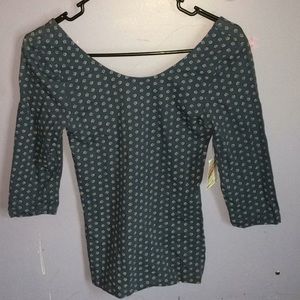 Bongo Blue flower print shirt.